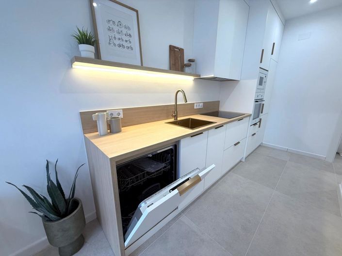 Image No.7-2 Bed Villa for sale