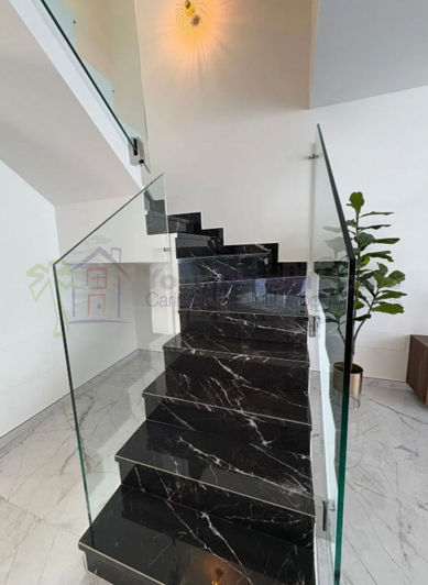 Image No.18-3 Bed House for sale