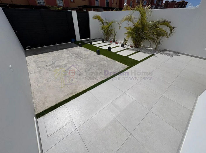 Image No.20-3 Bed House for sale