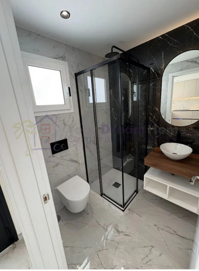 Image No.26-3 Bed House for sale