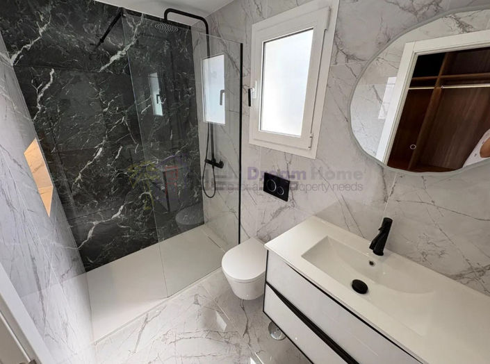 Image No.31-3 Bed House for sale