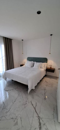 Image No.35-3 Bed House for sale