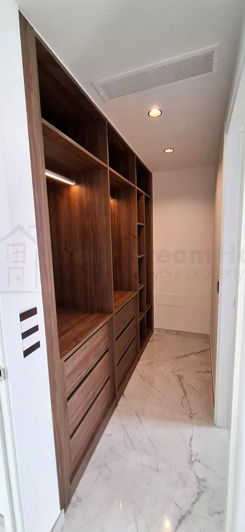 Image No.41-3 Bed House for sale