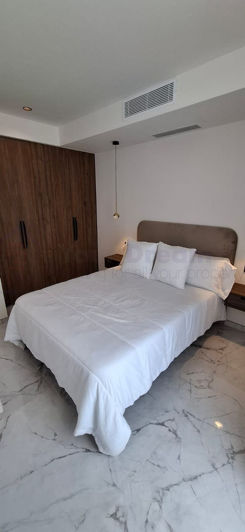 Image No.44-3 Bed House for sale