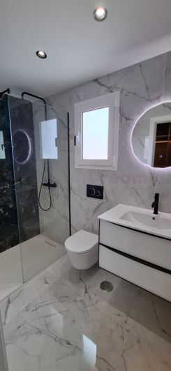 Image No.49-3 Bed House for sale