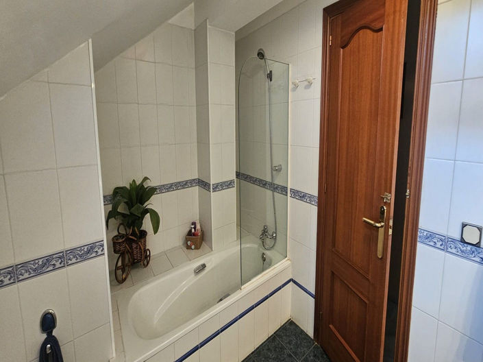 Image No.33-5 Bed Apartment for sale