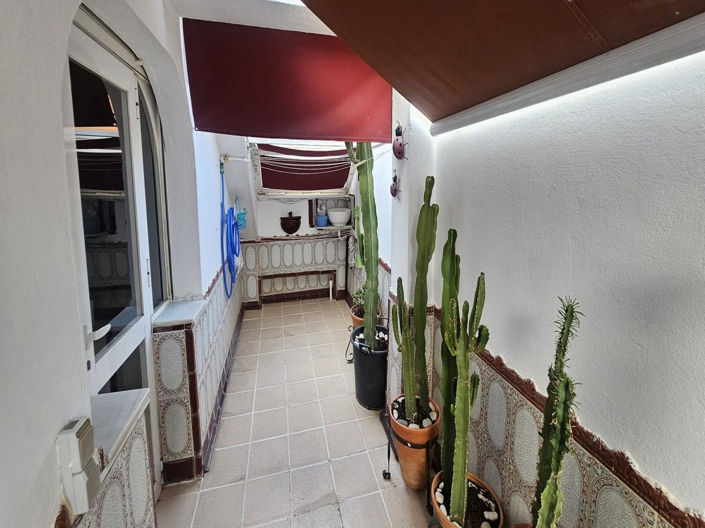 Image No.38-5 Bed Apartment for sale