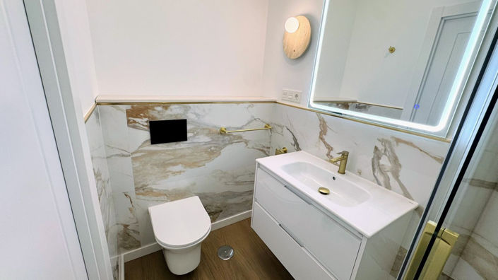 Image No.20-2 Bed Apartment for sale