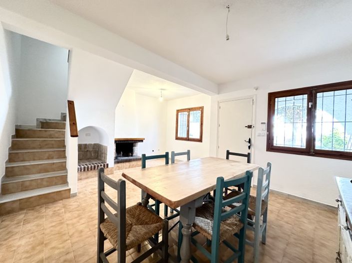 Image No.6-2 Bed Townhouse for sale