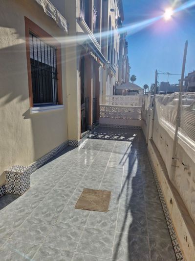 Image No.2-Bungalow de 2 chambres à vendre à Torrevieja
