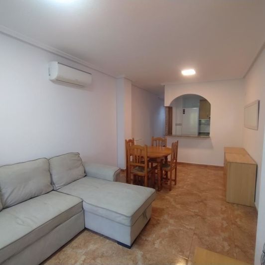 Image No.9-Appartement de 2 chambres à vendre à Torrevieja