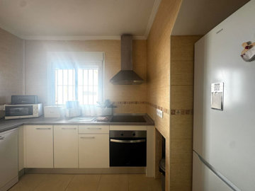 propertyattachment1huidebcla20250922030911