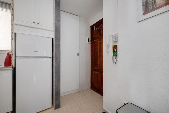 Image No.19-3 Bed Apartment for sale