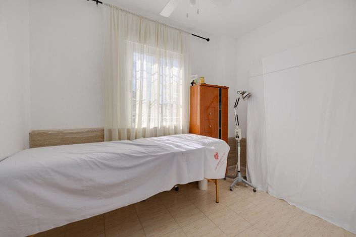 Image No.23-3 Bed Apartment for sale