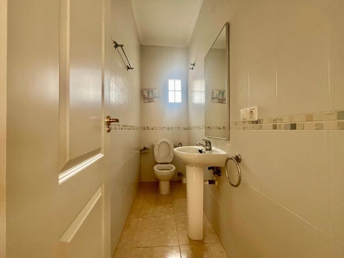 Image No.15-2 Bed Bungalow for sale