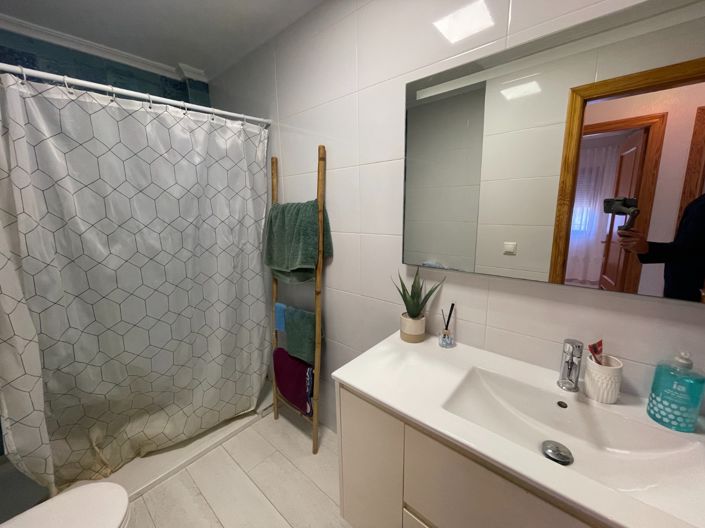 Image No.19-2 Bed Townhouse for sale