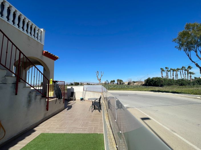 Image No.25-2 Bed Townhouse for sale