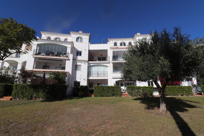 Image No.26-2 Bed Apartment for sale