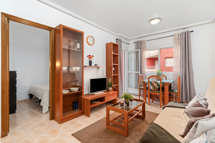 Image No.3-Appartement de 2 chambres à vendre à Torrevieja