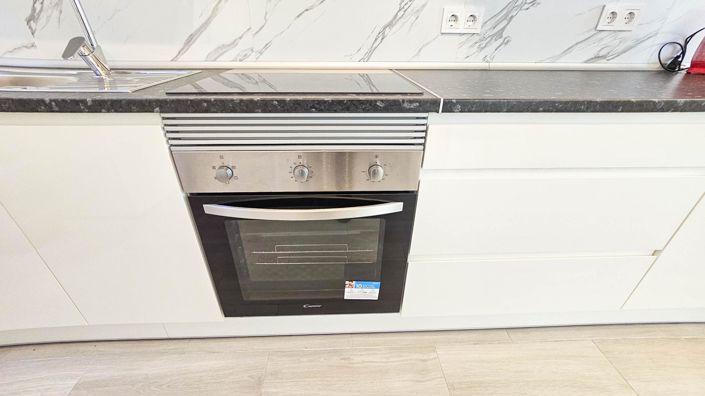 Image No.10-2 Bed Townhouse for sale