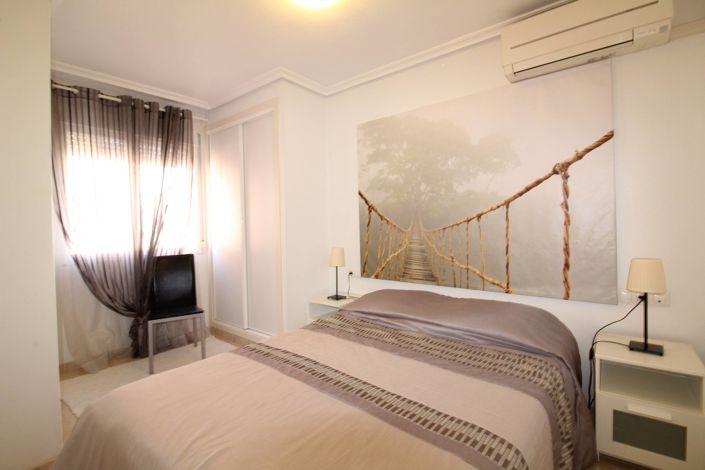 Image No.18-2 Bed Apartment for sale