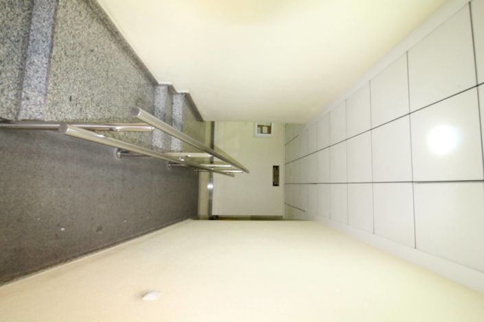 Image No.50-2 Bed Apartment for sale