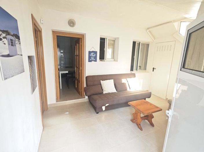 Image No.20-2 Bed Bungalow for sale