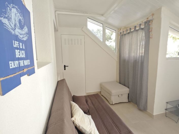 Image No.22-2 Bed Bungalow for sale