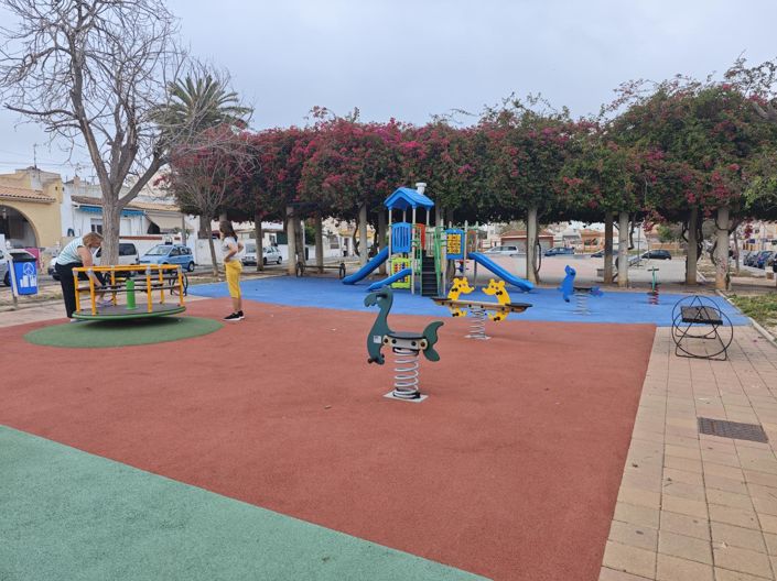 Image No.30-2 Bed Bungalow for sale