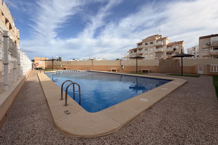 Image No.23-Appartement de 2 chambres à vendre à Torrevieja