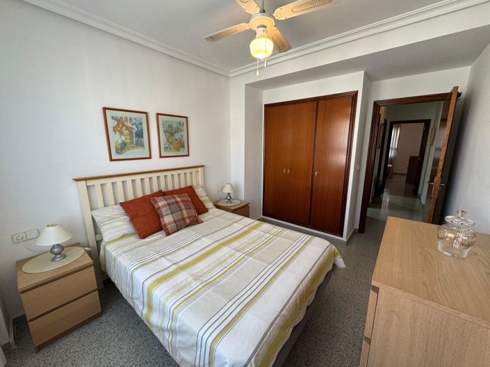 Image No.18-3 Bed Apartment for sale