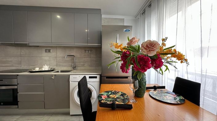 Image No.12-2 Bed Apartment for sale