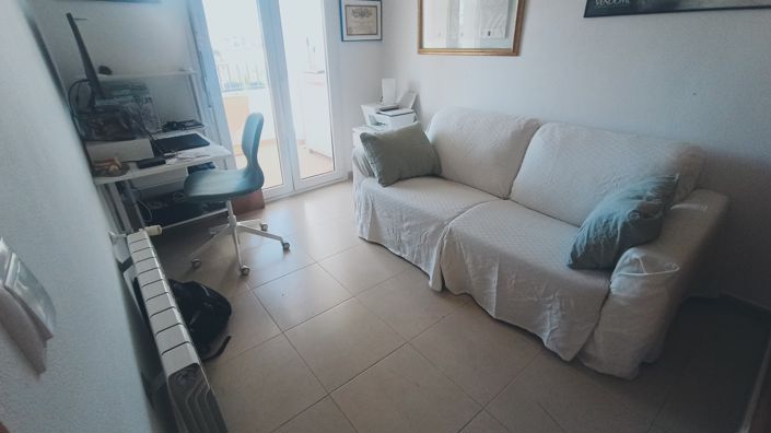 Image No.18-2 Bed Apartment for sale