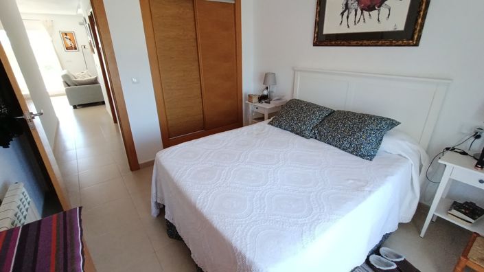 Image No.23-2 Bed Apartment for sale