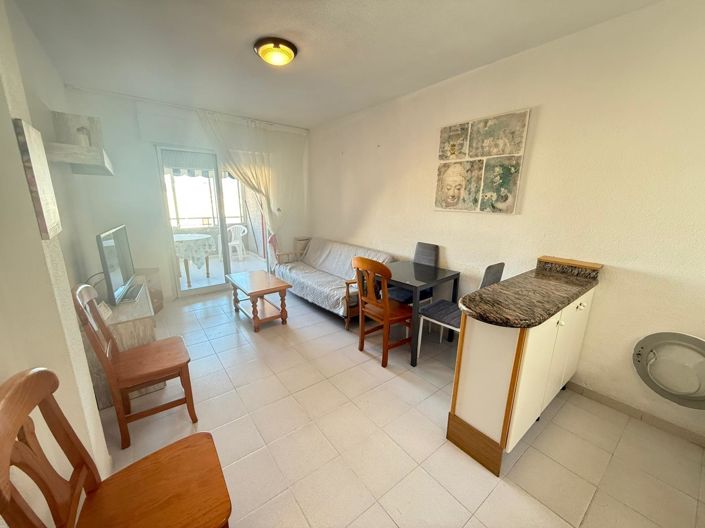 Image No.2-Appartement de 1 chambre à vendre à Torrevieja