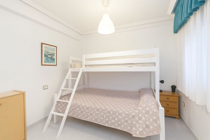 Image No.9-2 Bed Apartment for sale