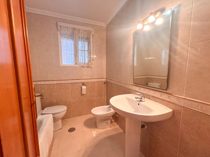 Image No.17-2 Bed Apartment for sale
