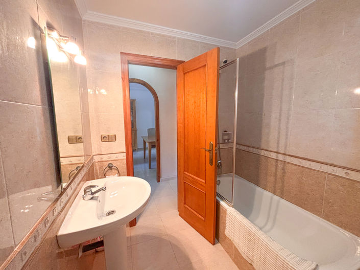 Image No.18-2 Bed Apartment for sale
