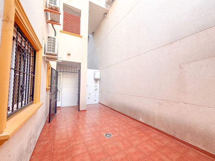 Image No.22-2 Bed Apartment for sale