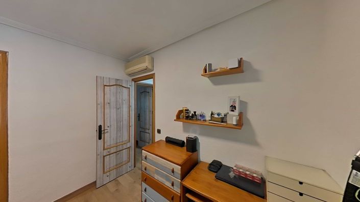 Image No.14-2 Bed Villa for sale