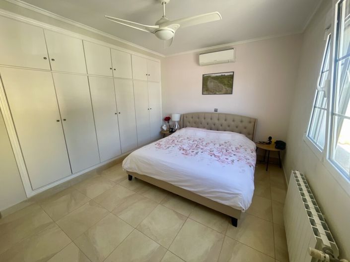 Image No.6-5 Bed Villa for sale