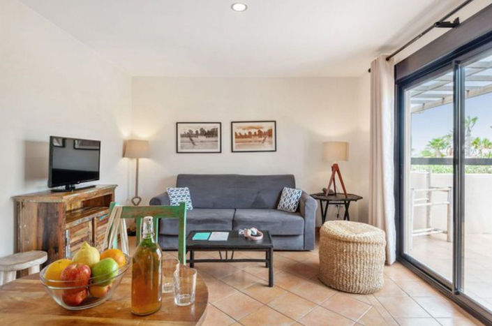 Image No.16-1 Bed House for sale