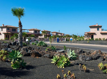 2-5bd7b9d04b45e33852eaf0ec6670150d