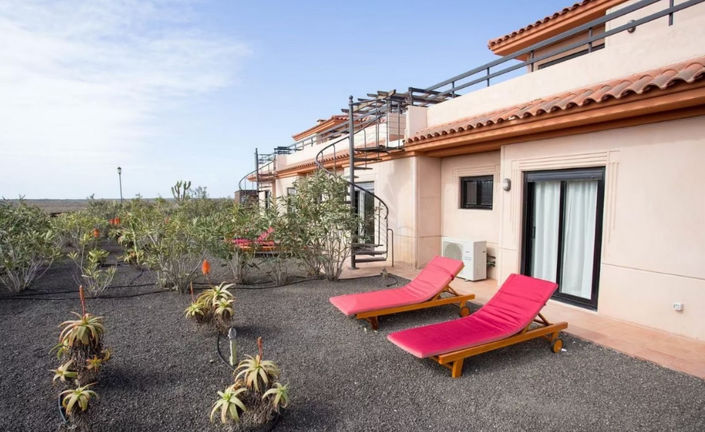 Image No.8-1 Bed House for sale