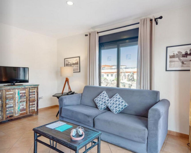 Image No.15-3 Bed House for sale