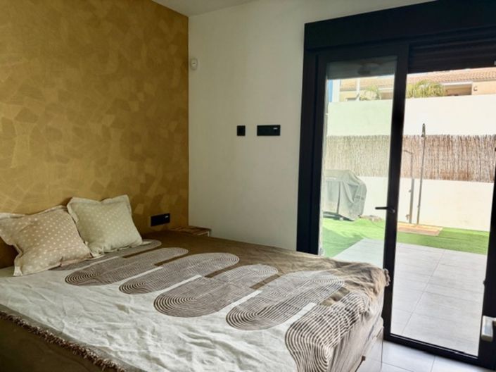 Image No.7-3 Bed Villa for sale