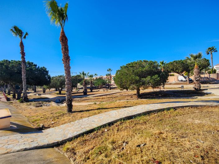 Image No.49-2 Bed Villa for sale