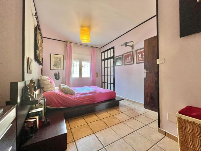 Image No.18-2 Bed Villa for sale