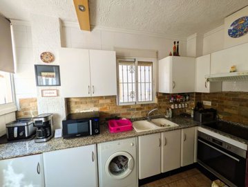 villa-san-miguel-de-salinas-110510715-11