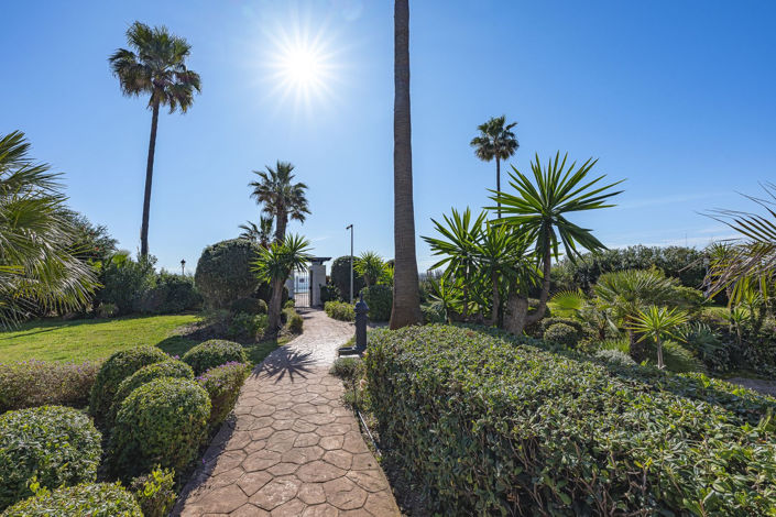 Image No.21-3 Bed Apartment for sale